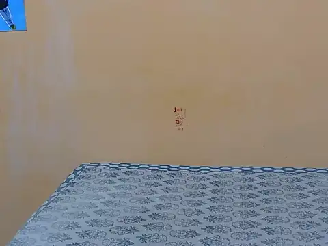 Honey Baby1 online show from April 8, 2026, 5:20 am