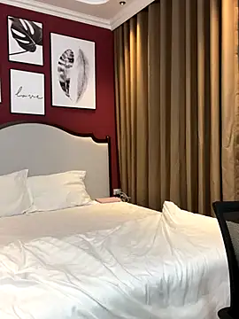 Snapshot of Queen-of-Love chatting on November 22, 2025, 9:57 pm Queen-of-Love online show from November 22, 2025, 9:57 pm