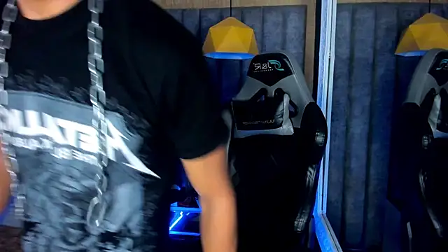 NicolaiKarav online show from January 15, 2026, 11:57 am