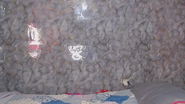 Snapshot of miarouse1531 chatting on February 11, 2026, 2:06 pm miarouse1531 online show from February 11, 2026, 2:06 pm