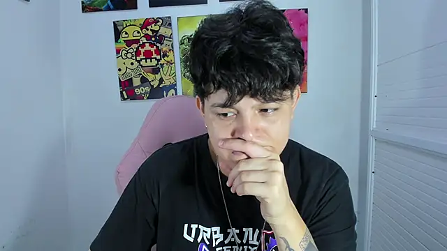 Snapshot of _ian_sweet chatting on November 22, 2025, 7:02 pm ian sweet online show from November 22, 2025, 7:02 pm