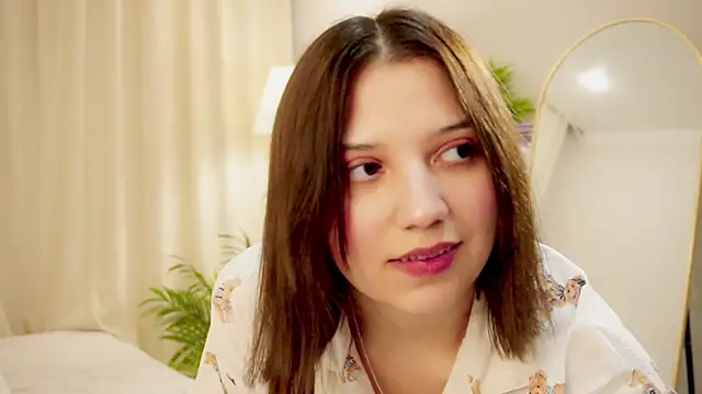 Snapshot of KareenGrilli chatting on November 29, 2025, 8:36 am KareenGrilli online show from November 29, 2025, 8:36 am