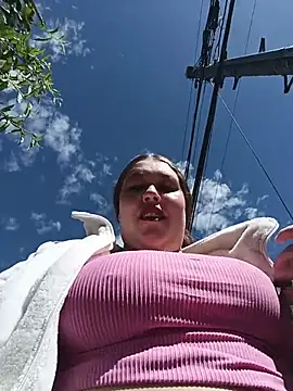 Snapshot of Shofy22 chatting on November 27, 2025, 2:17 pm Shofy22 online show from November 27, 2025, 2:17 pm