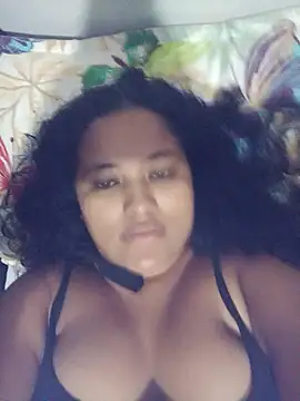 Luna-Morales online show from November 22, 2025, 10:52 pm