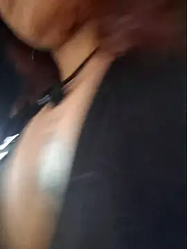 Eveeelyn25 online show from January 11, 2026, 10:38 pm