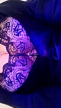 Snapshot of Sara69sexy chatting on November 28, 2025, 8:09 pm Sara69sexy online show from November 28, 2025, 8:09 pm