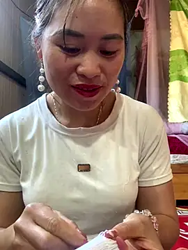 Snapshot of hotel222 chatting on November 25, 2025, 4:13 am hotel222 online show from November 25, 2025, 4:13 am