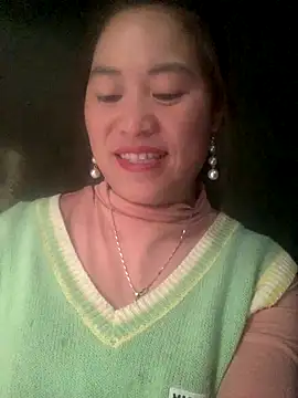 Snapshot of hotel222 chatting on November 23, 2025, 4:00 am hotel222 online show from November 23, 2025, 4:00 am