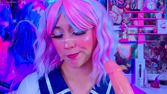 kitty niki online show from January 10, 2026, 8:15 pm