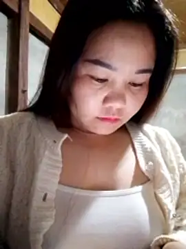 Snapshot of One-two22 chatting on November 27, 2025, 10:10 pm One-two22 online show from November 27, 2025, 10:10 pm