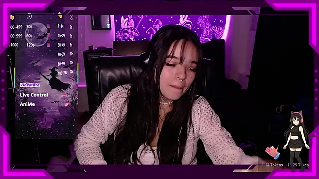 bella montenegro01 online show from December 15, 2025, 11:42 pm