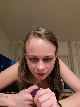 Snapshot of norafack33 chatting on November 24, 2025, 5:24 pm norafack33 online show from November 24, 2025, 5:24 pm