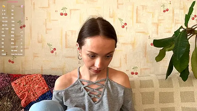 Snapshot of PaulaTisch chatting on February 21, 2026, 2:08 pm PaulaTisch online show from February 21, 2026, 2:08 pm