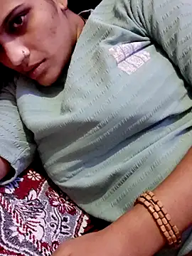 Hot hania online show from November 23, 2025, 2:38 pm