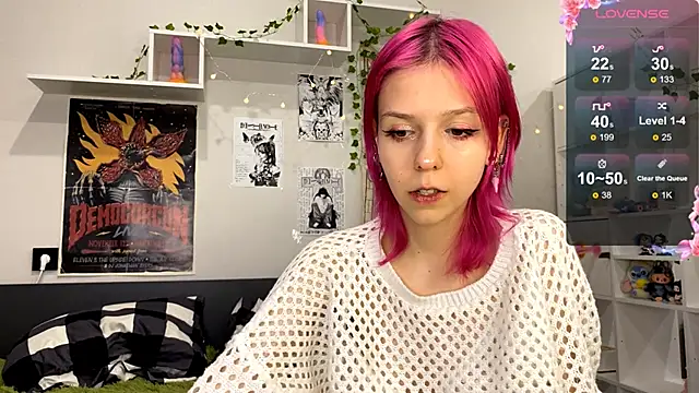 FairyLuna online show from February 24, 2026, 8:42 pm