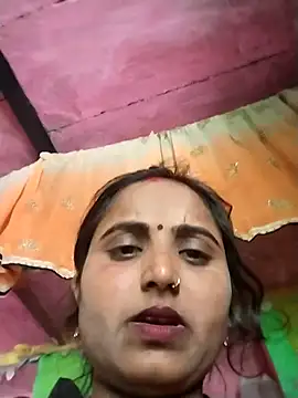 Snapshot of Pooja_hote chatting on November 29, 2025, 3:17 am Pooja hote online show from November 29, 2025, 3:17 am