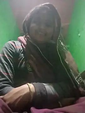 Snapshot of Pooja_hote chatting on November 30, 2025, 5:36 pm Pooja hote online show from November 30, 2025, 5:36 pm