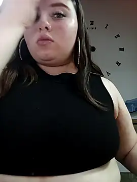 Snapshot of Kitty_Bms_ chatting on November 29, 2025, 7:25 pm Kitty Bms online show from November 29, 2025, 7:25 pm