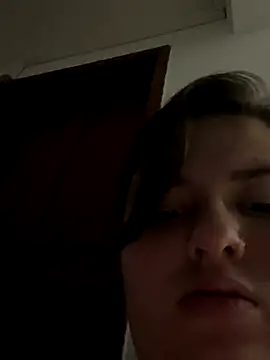 Kitty Bms  online show from December 15, 2025, 6:47 pm