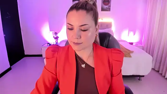 Violeta Hotter online show from December 5, 2025, 11:20 am