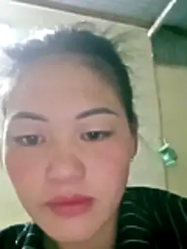 lynae-0 online show from November 23, 2025, 6:40 pm