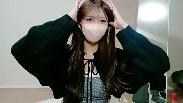 Snapshot of alicechan_v chatting on June 24, 2026, 12:15 pm alicechan v online show from June 24, 2026, 12:15 pm