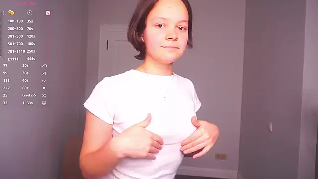 Snapshot of MerriCarros chatting on November 25, 2025, 9:20 am MerriCarros online show from November 25, 2025, 9:20 am