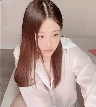 Snapshot of clara-cc chatting on March 11, 2026, 10:53 am clara-cc online show from March 11, 2026, 10:53 am