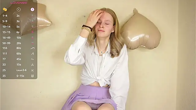 ToyaPletz online show from February 13, 2026, 8:09 pm