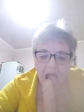 MillanaOcean online show from November 30, 2025, 9:26 pm