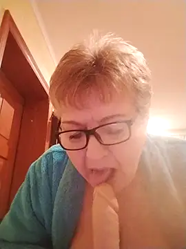 MillanaOcean online show from November 27, 2025, 4:40 pm