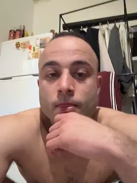 Snapshot of klkmam chatting on March 24, 2026, 7:47 pm klkmam online show from March 24, 2026, 7:47 pm