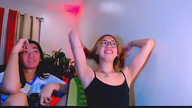 Snapshot of multicummer_staycey chatting on January 18, 2026, 1:58 pm multicummer staycey online show from January 18, 2026, 1:58 pm