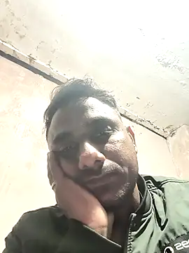 Snapshot of aryaaap chatting on November 25, 2025, 7:14 pm aryaaap online show from November 25, 2025, 7:14 pm