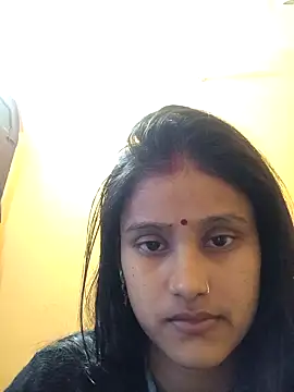 Snapshot of supreiya chatting on November 28, 2025, 5:13 pm supreiya online show from November 28, 2025, 5:13 pm