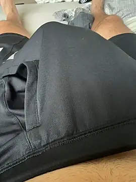 Snapshot of youngGermanCoc chatting on November 23, 2025, 10:36 am youngGermanCoc online show from November 23, 2025, 10:36 am