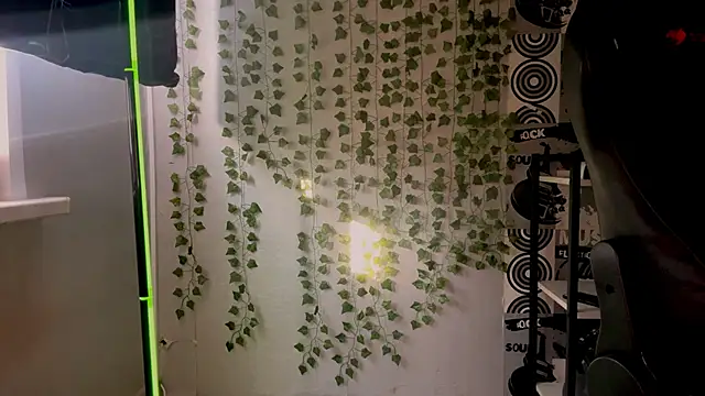 Snapshot of helgicuteness chatting on February 17, 2026, 11:40 am helgicuteness online show from February 17, 2026, 11:40 am