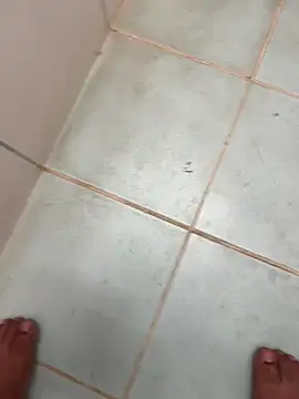 cumm boyyy online show from November 30, 2025, 4:02 am