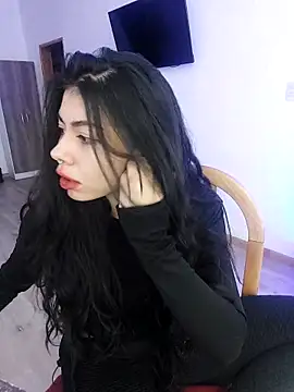 Snapshot of ArgentinaShani chatting on April 21, 2026, 1:42 am ArgentinaShani online show from April 21, 2026, 1:42 am