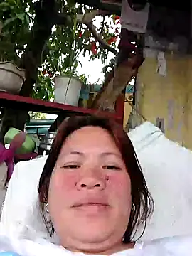 Snapshot of Smilinglovely chatting on February 7, 2026, 1:13 am Smilinglovely online show from February 7, 2026, 1:13 am