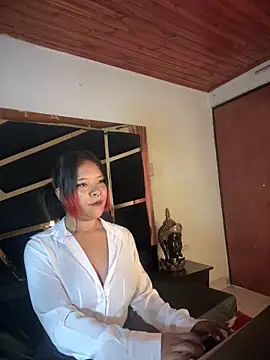 A Good Witch online show from February 4, 2026, 1:06 pm