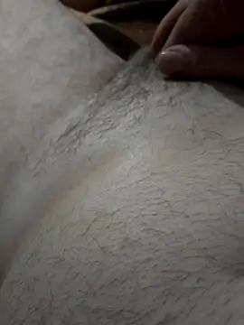 starvas34 online show from April 17, 2026, 10:01 pm