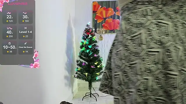 Snapshot of Miss_clarepocahose chatting on December 1, 2025, 1:28 am Miss clarepocahose online show from December 1, 2025, 1:28 am