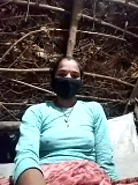 Snapshot of Uma_sain chatting on November 28, 2025, 3:12 pm Uma sain online show from November 28, 2025, 3:12 pm