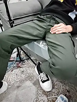 Snapshot of micai_fengbei chatting on February 25, 2026, 12:27 pm micai fengbei online show from February 25, 2026, 12:27 pm