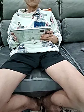 Snapshot of micai_fengbei chatting on February 11, 2026, 1:33 pm micai fengbei online show from February 11, 2026, 1:33 pm