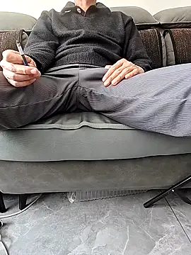 micai fengbei online show from April 2, 2026, 6:09 am