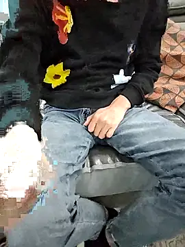 Snapshot of micai_fengbei chatting on March 3, 2026, 12:45 pm micai fengbei online show from March 3, 2026, 12:45 pm