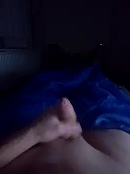 Snapshot of tomas111k chatting on January 13, 2026, 6:17 am tomas111k online show from January 13, 2026, 6:17 am