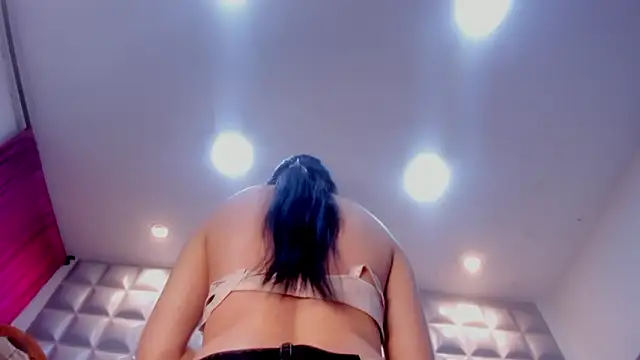 sol-angel online show from March 27, 2026, 4:08 pm